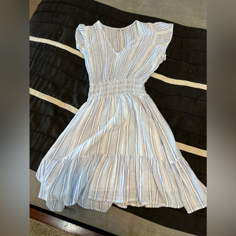 Blue white dress